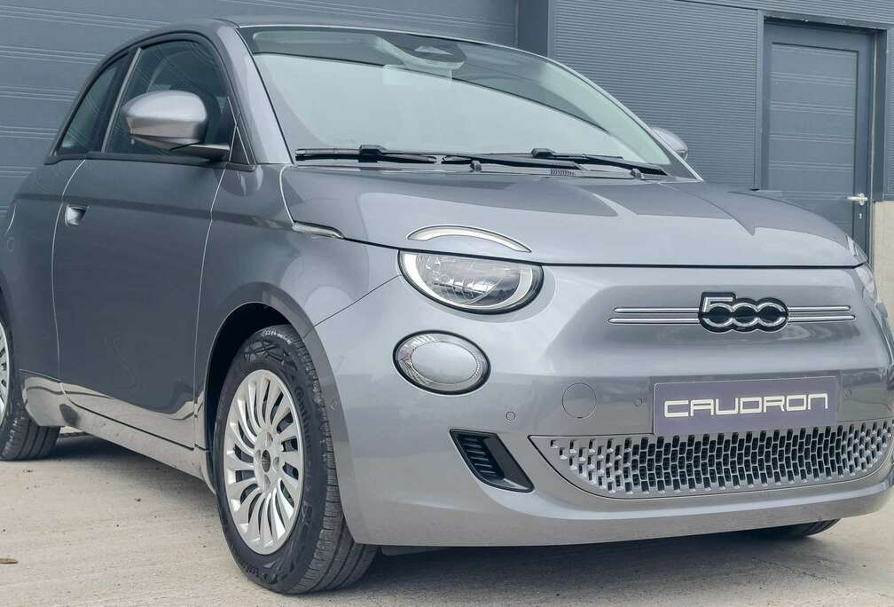 Fiat LONG RANGE 300km / Camera / Carplay / Zetelverw.