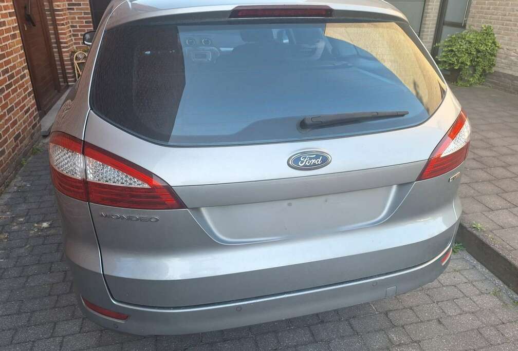 Ford 2.0 TDCi Titanium Blue DPF