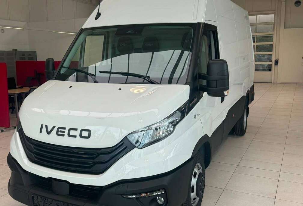 Iveco Daily 35C18D 3.0 Turbo VGT Hi-Matic