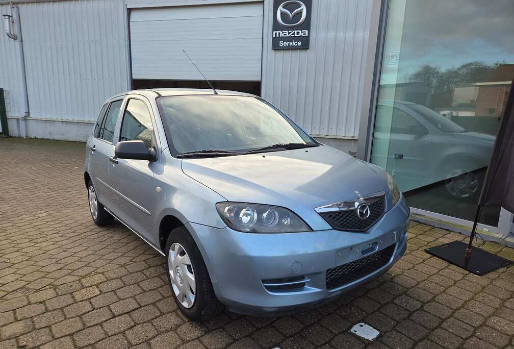 Mazda 2 1.25l Challenge met airco