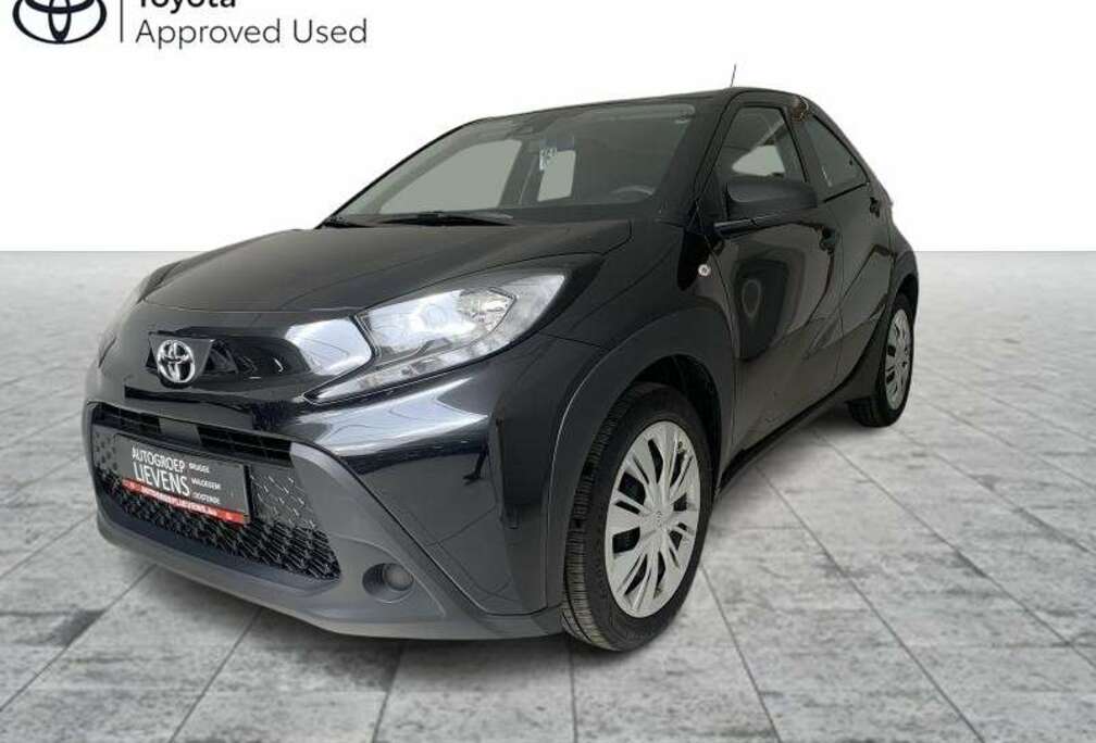 Toyota X