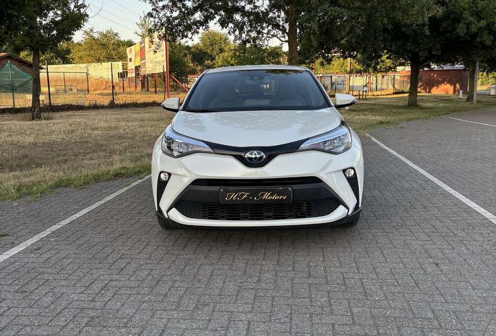 Toyota 2.0 Hybrid Team Deutschland