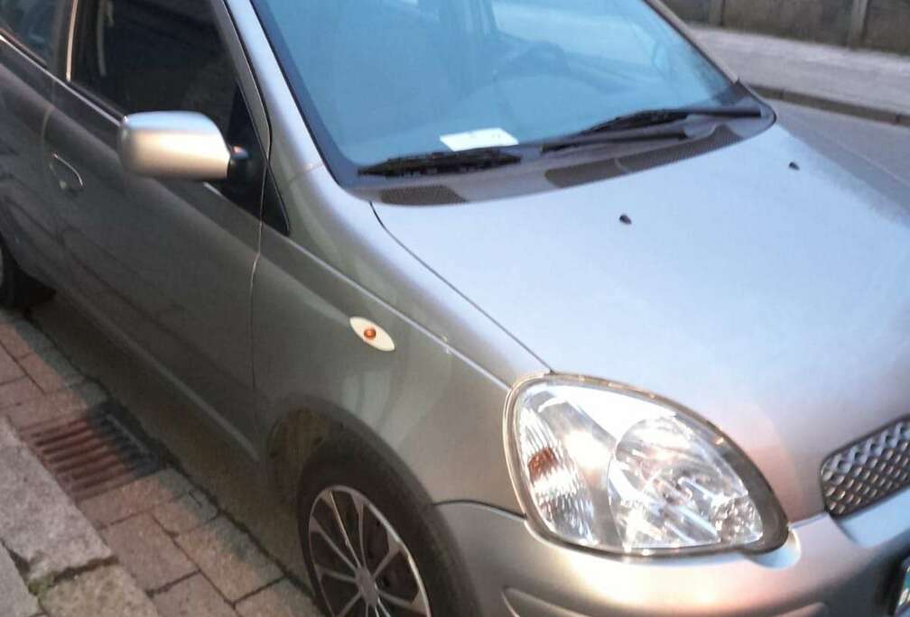 Toyota 1.3 Automatik Sol