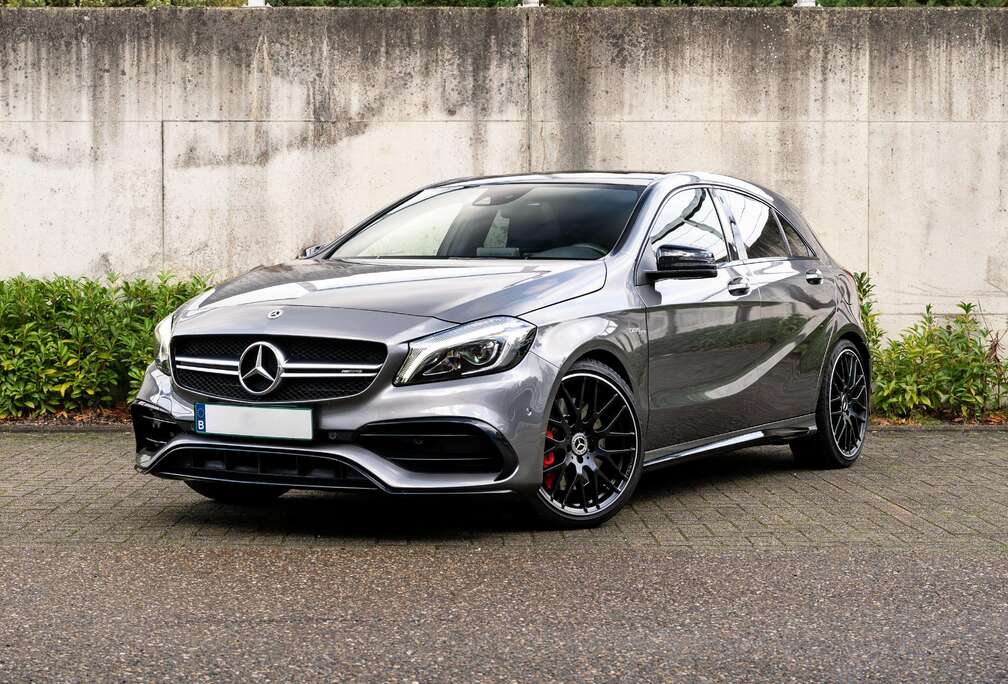 Mercedes-Benz Mercedes-Benz A45 AMG - Large service - Pano