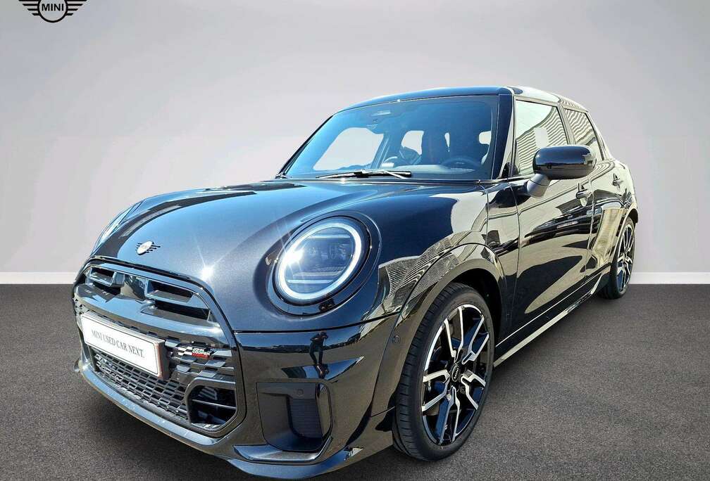 MINI John Cooper Works Trim