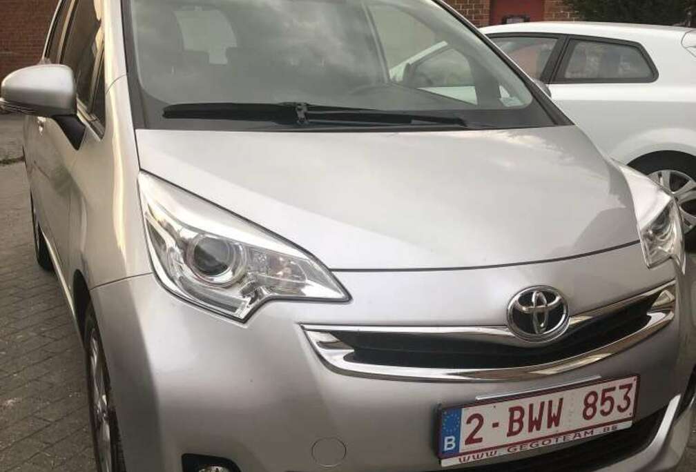 Toyota Verso S 1.4 D-4D Comfort