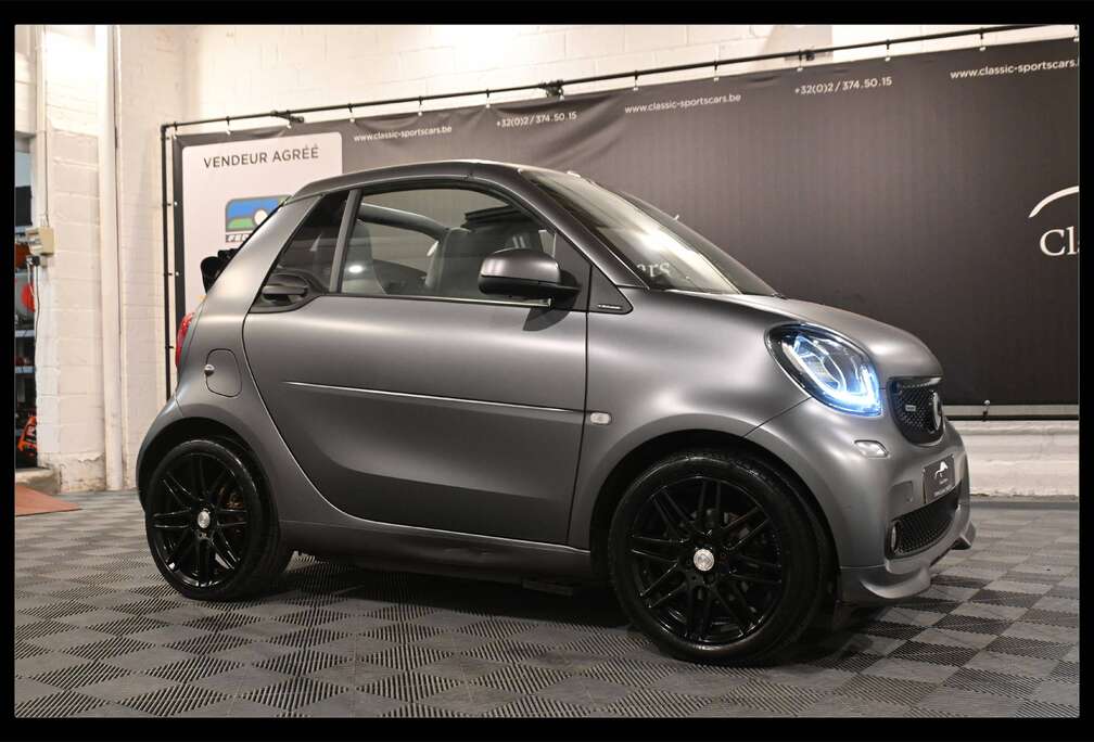Smart Fortwo Cabrio Brabus 0.9 Turbo Xclusive DCT / CAMERA / GPS NAVIGATION !!