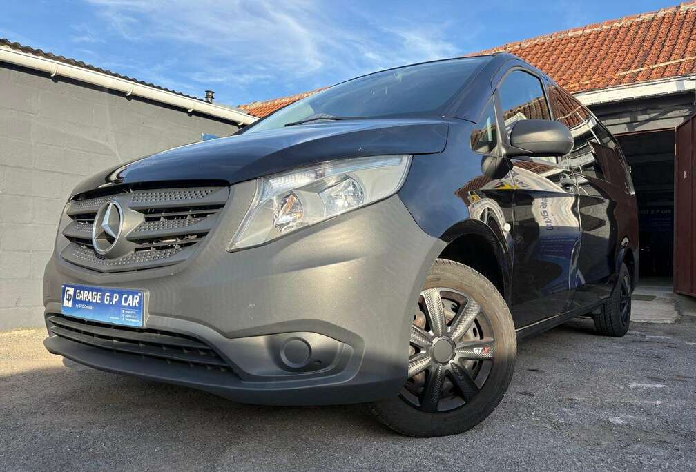 Mercedes-Benz 114 CDI DOUBLE CABINE 5 PL.