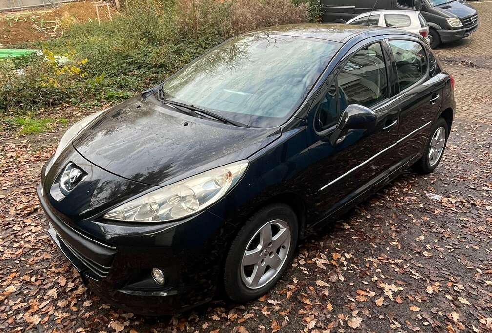 Peugeot 207 1.4i Sporty