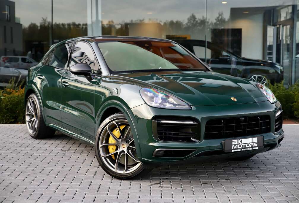 Porsche GTS Coupe Lightweight Carbon Pack-Burmester-360...