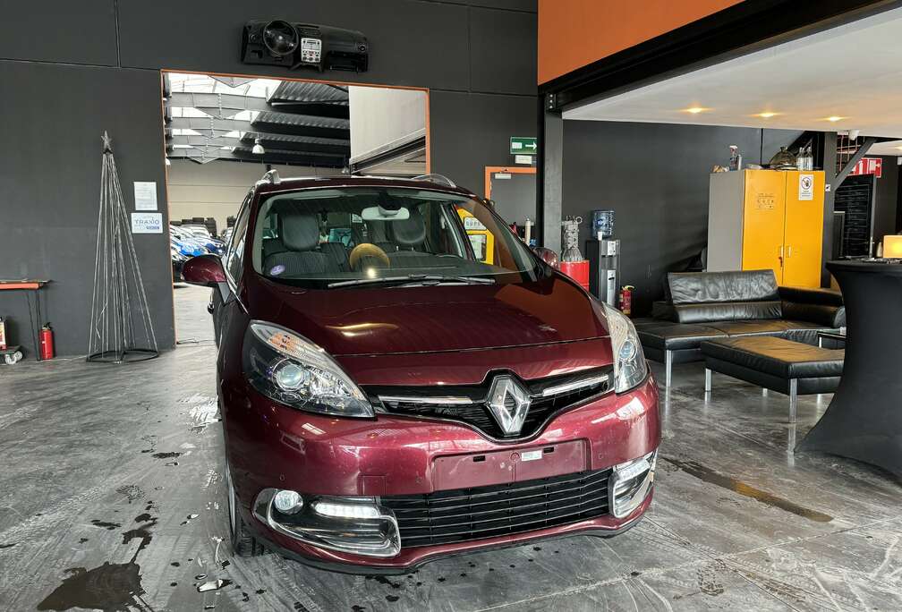 Renault 1.2 TCe - A/C - MEDIA/TEL- NAVI-CPT AV + AR -TV AR