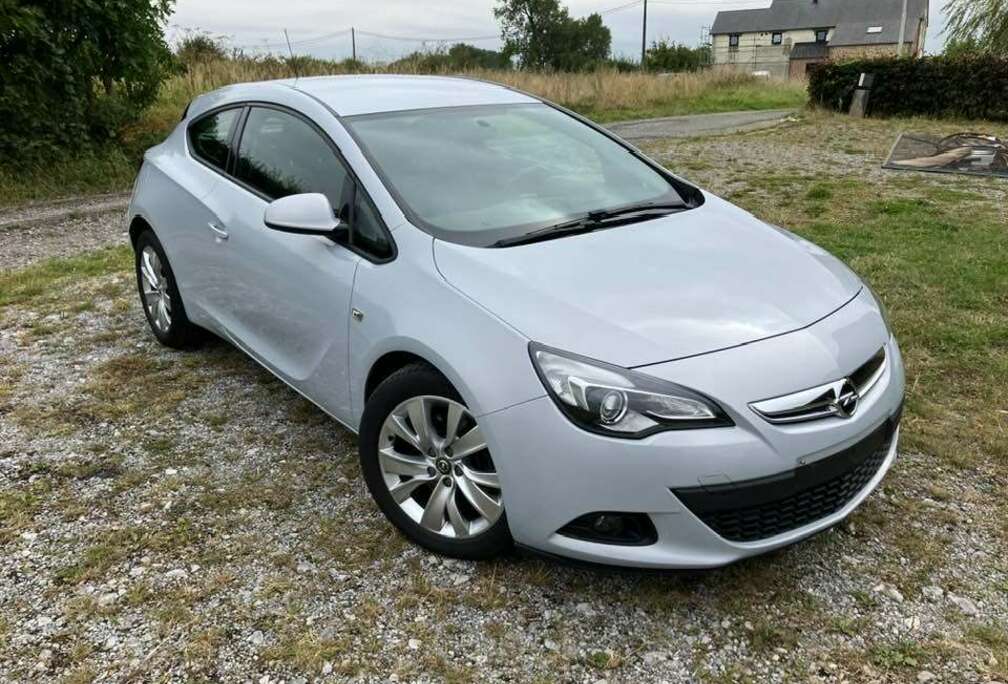 Opel GTC