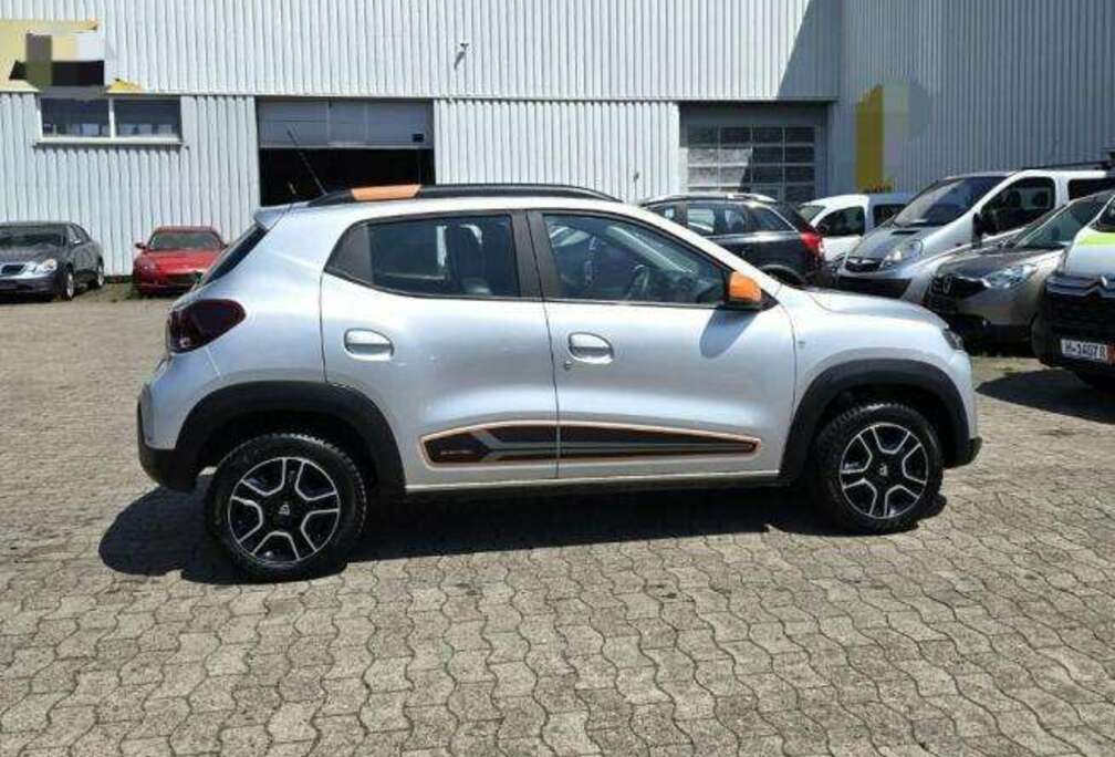 Dacia Spring 27.4 kWh Business