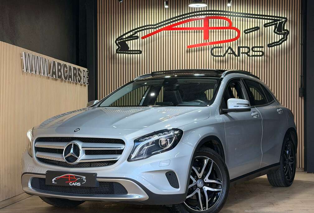 Mercedes-Benz * SPORT * GARANTIE 12 MOIS * 1ER PROPRIETAIRE *