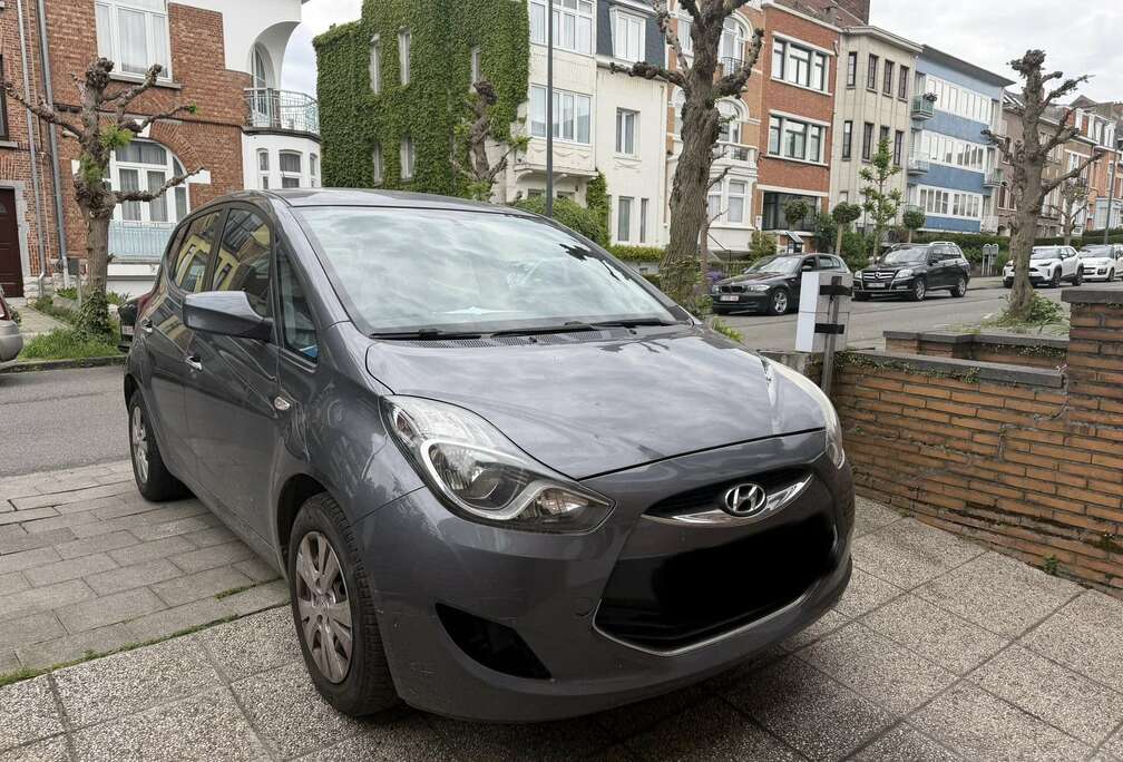 Hyundai 1.4 CRDi Lounge ISG Stop & Go