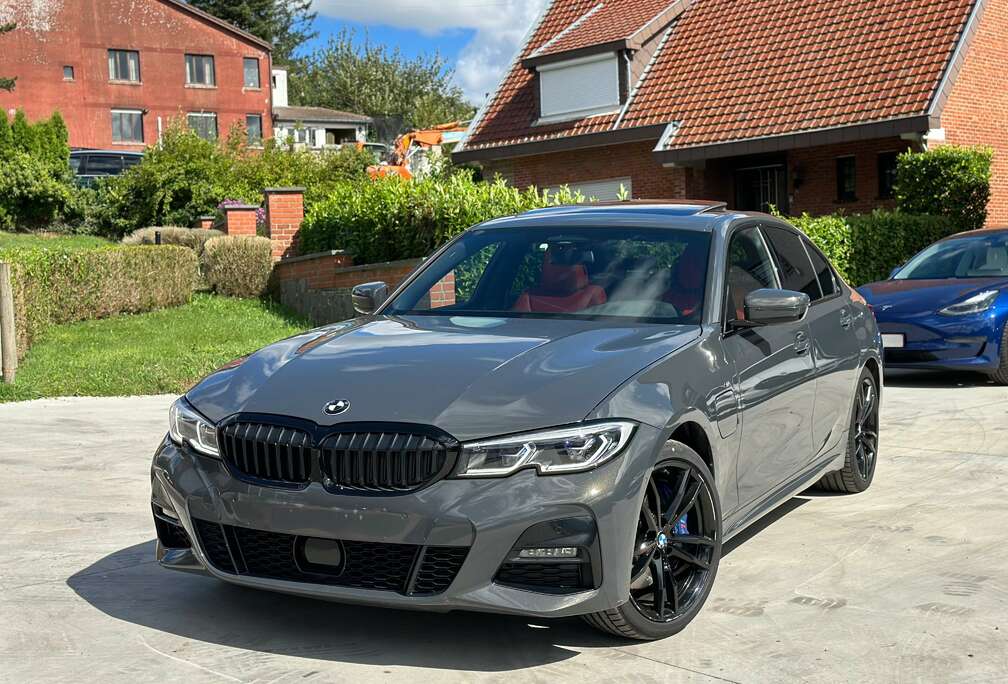 BMW 330e PHEV M Pack *Cuir rouge / Toit / Garantie*