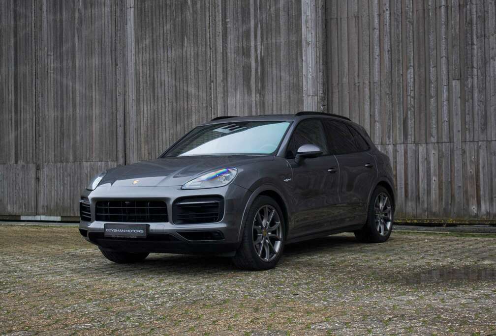 Porsche hybrid/Sportdesign/Luchtvering/Volleder/Bose/14way