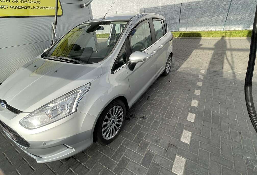 Ford 1.6 Aut. Titanium