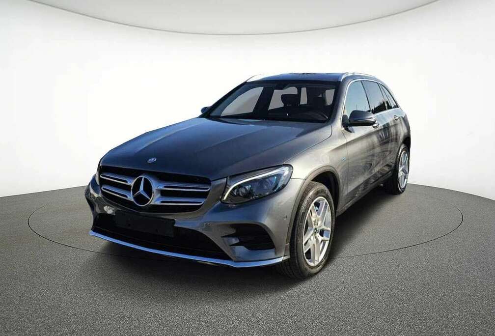 Mercedes-Benz e 4MATIC Off-Roader AMG LINE