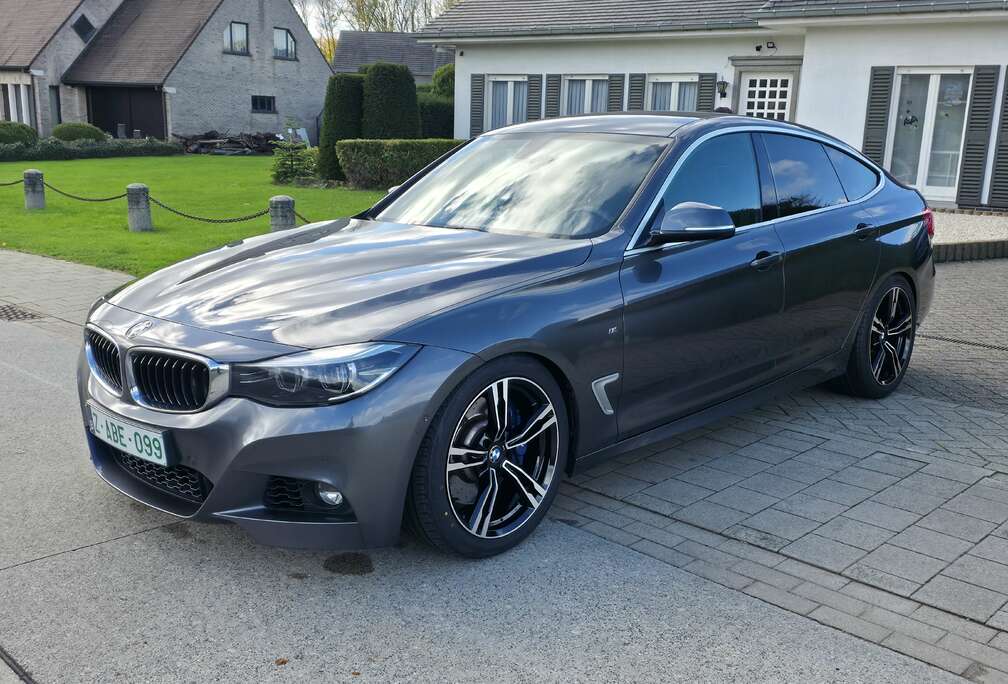 BMW Gran Turismo 330iAS