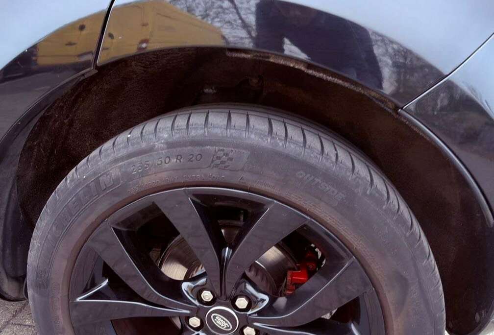 Land Rover 2.0 TD4 MHEV 4WD R-Dynamic HSE