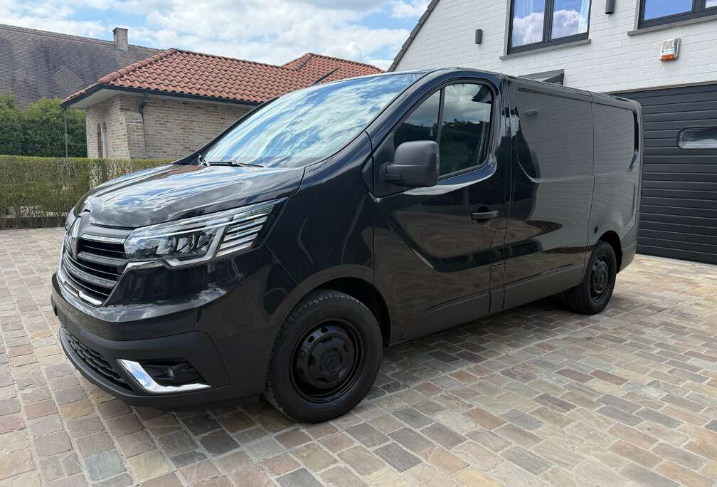 Renault 2.0 dCi 29 L2H1 Confort EDC (EU6d)