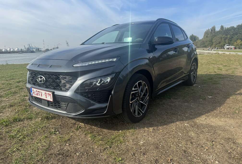 Hyundai 1.6 T-GDI DCT N Line Sky, kleur: Dark Knight