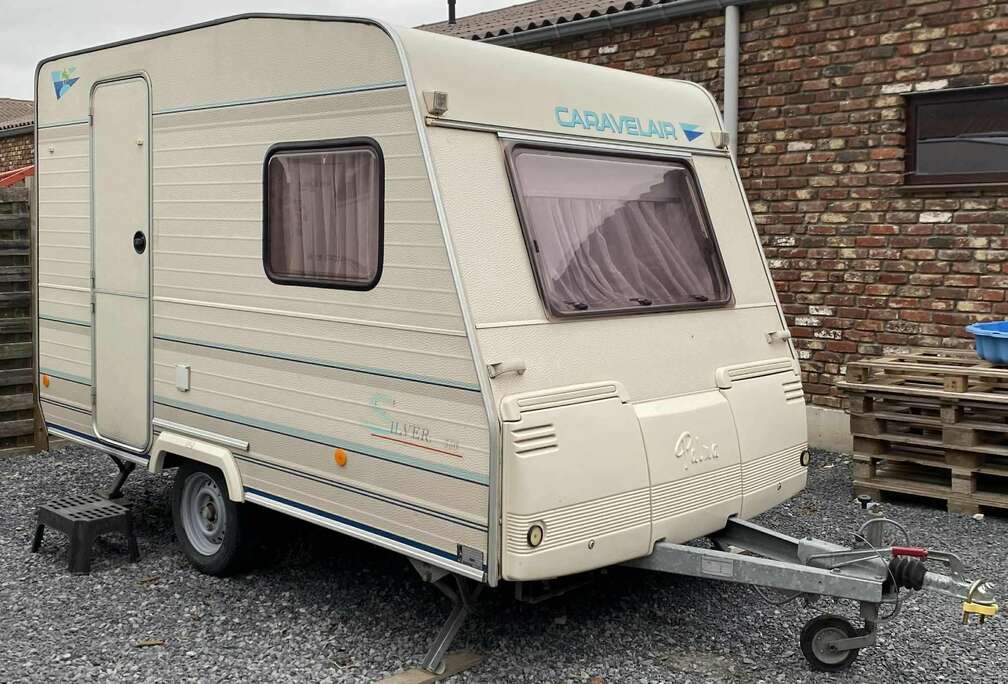 Caravans-Wohnm Silver 360
