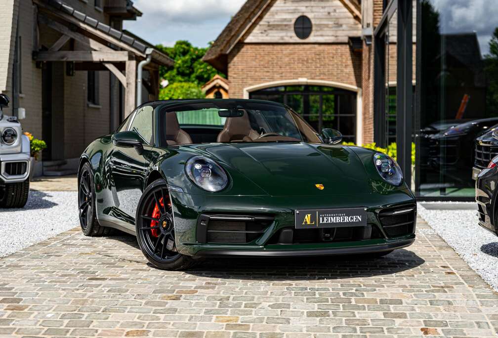 Porsche Targa 4 GTS (992) / BOSE / ACC / Sport Chrono /Cam