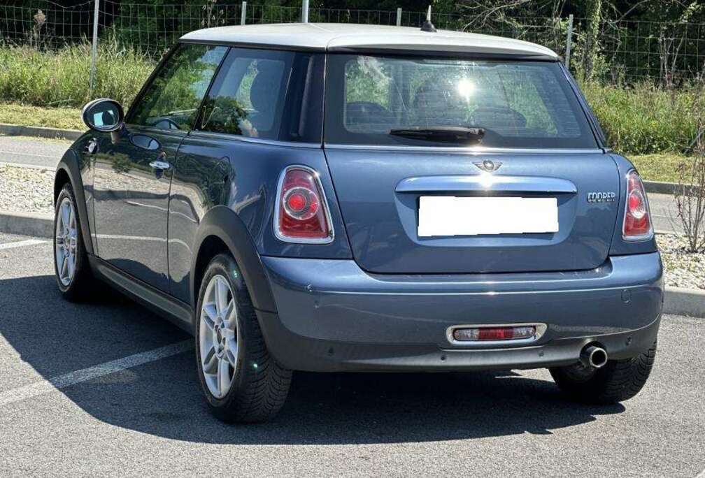 MINI Mini 1.6i Cooper