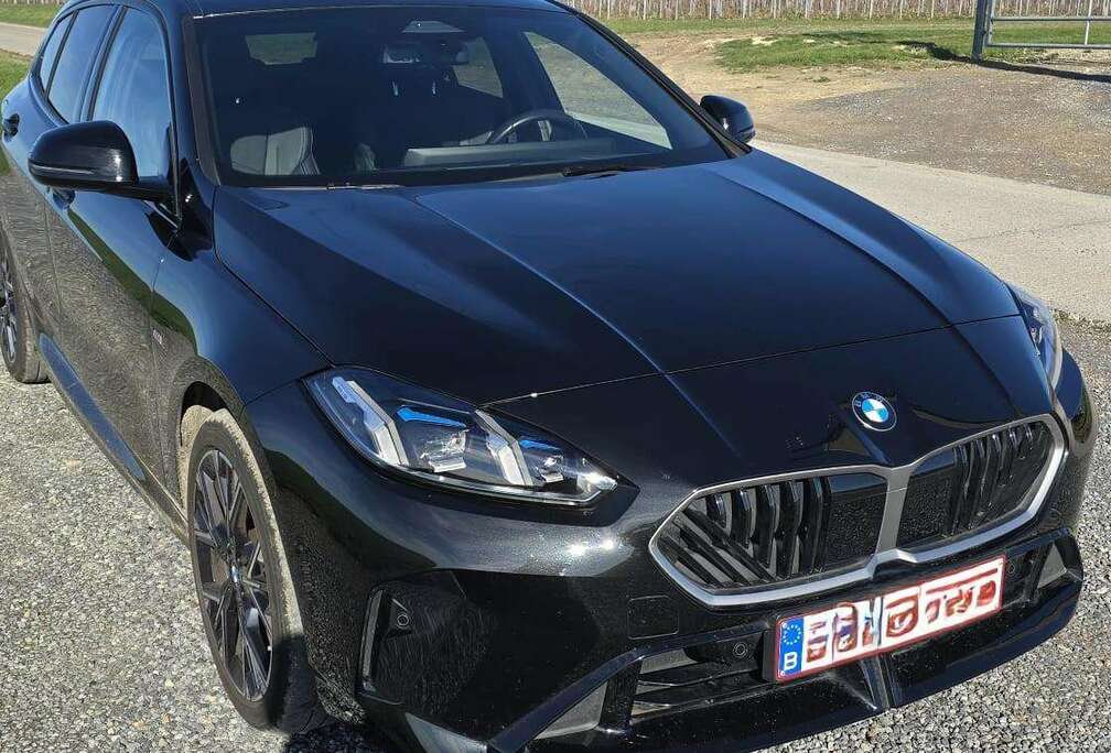 BMW 116iA