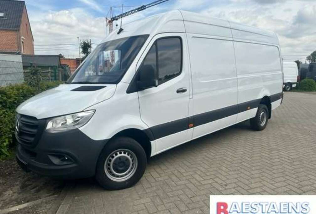 Mercedes-Benz 319 L3H2 - 39900 EURO EX BTW