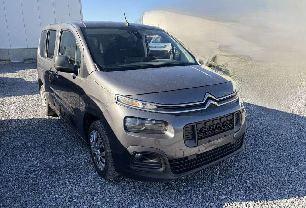 Citroen Berlingo 1.5 HDi Aut. / € 9.500 / Navi / Airco / PDC / ...