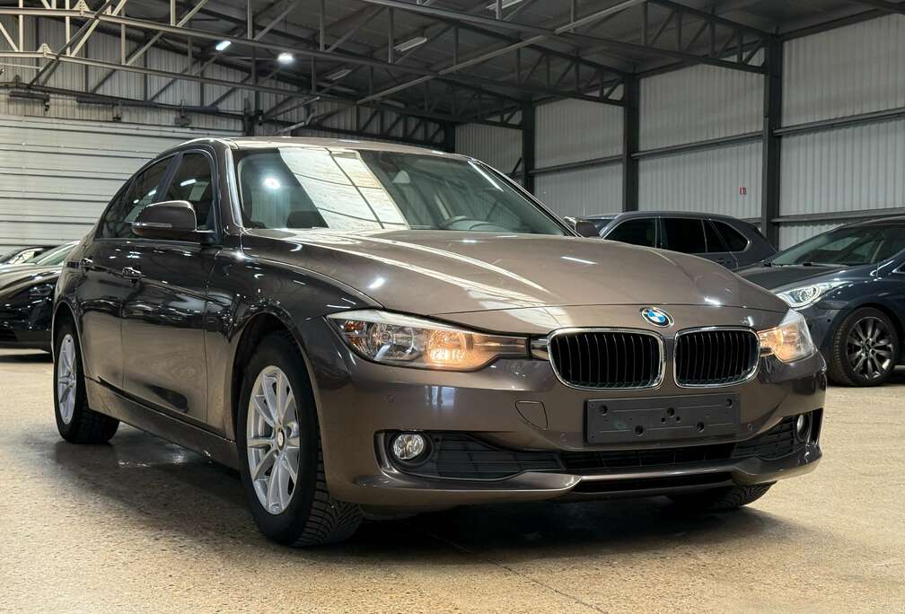 BMW 318d Pack
