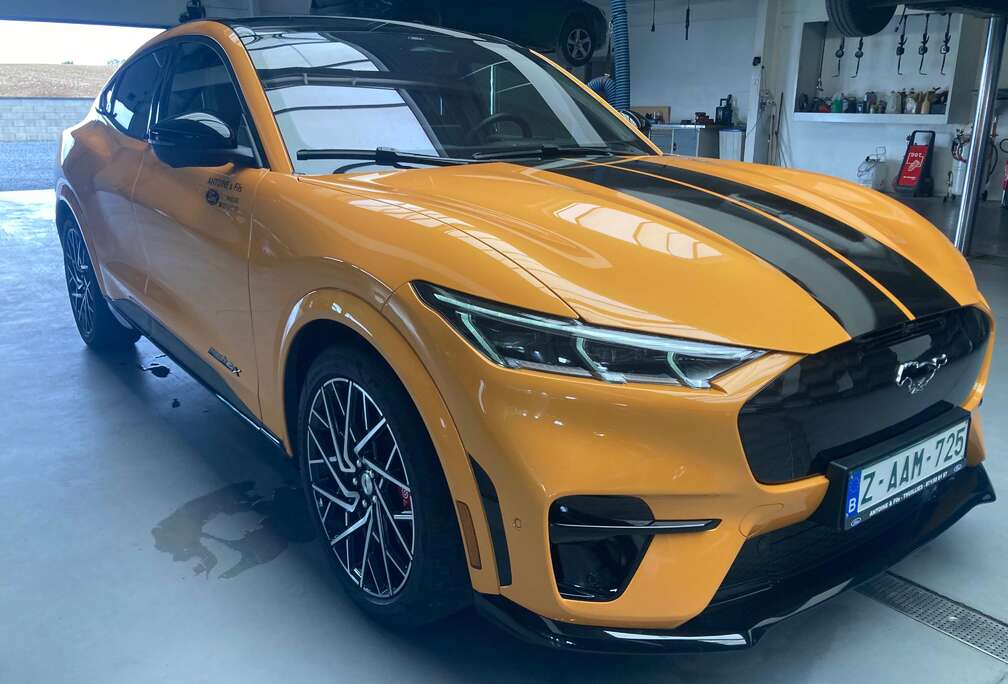 Ford Mustang Mach-E 99 kWh AWD GT Extended Range GT