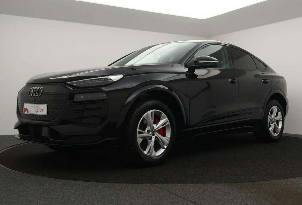 Audi Sportback e-Tron 83 kWh 252PK Advanced *NAVI*APP CONNECT*BLTH*CRUISE*DIGITAL DASHOBOARD*ZETELVERWARMNG*SPORTSEATS*ADAPTIV
