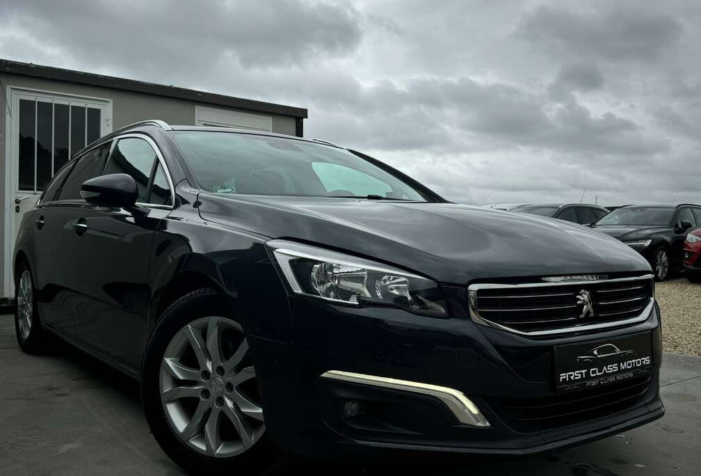 Peugeot SW 1.6 BlueHDi Allure S - AUTO - HEAD UP - CUIR - CAMERA - CARPLAY - CRUISE - PREMIER PROPRIETAIRE - CARNET FULL FULL