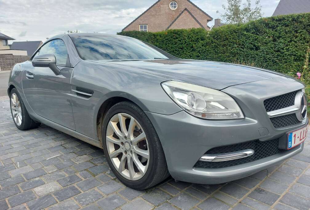 Mercedes-Benz SLK 200