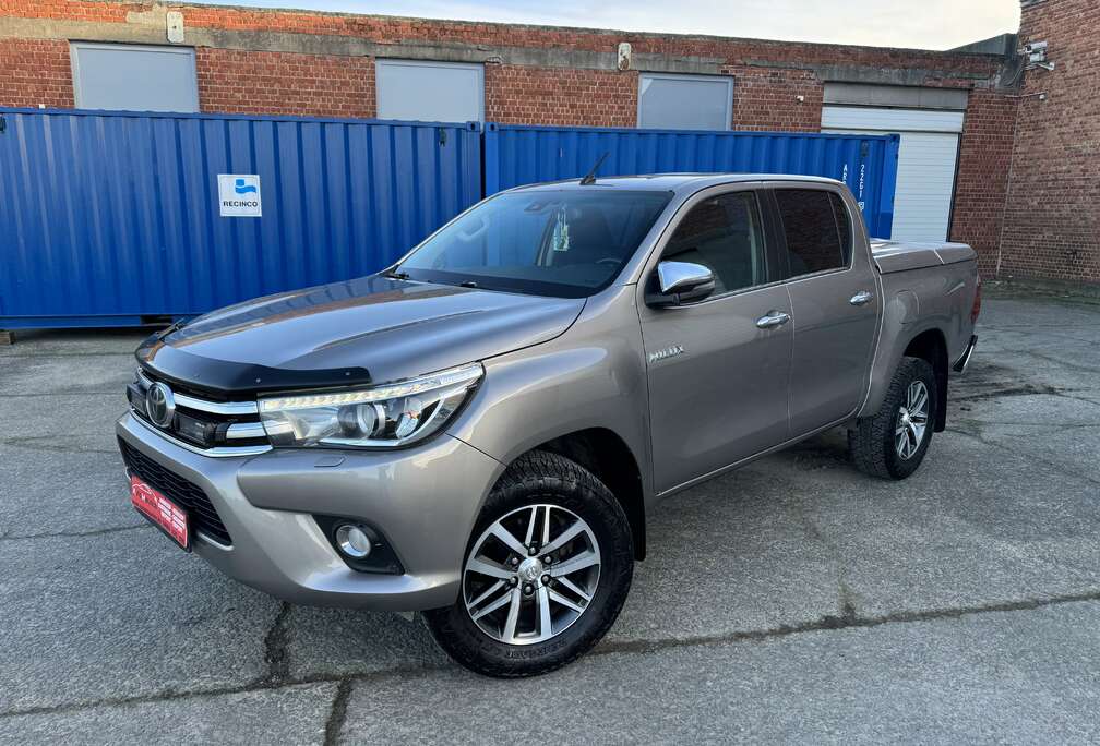 Toyota 2.4D-4D Automatic 4x4 Double Cab / Export Afrik