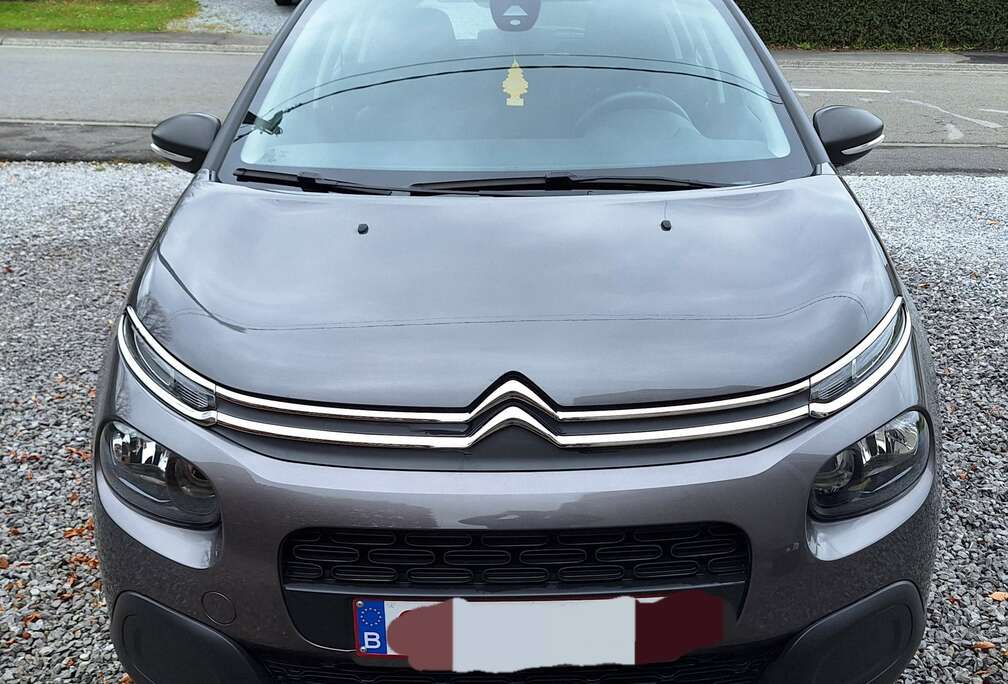 Citroen 1.2i.  Live S