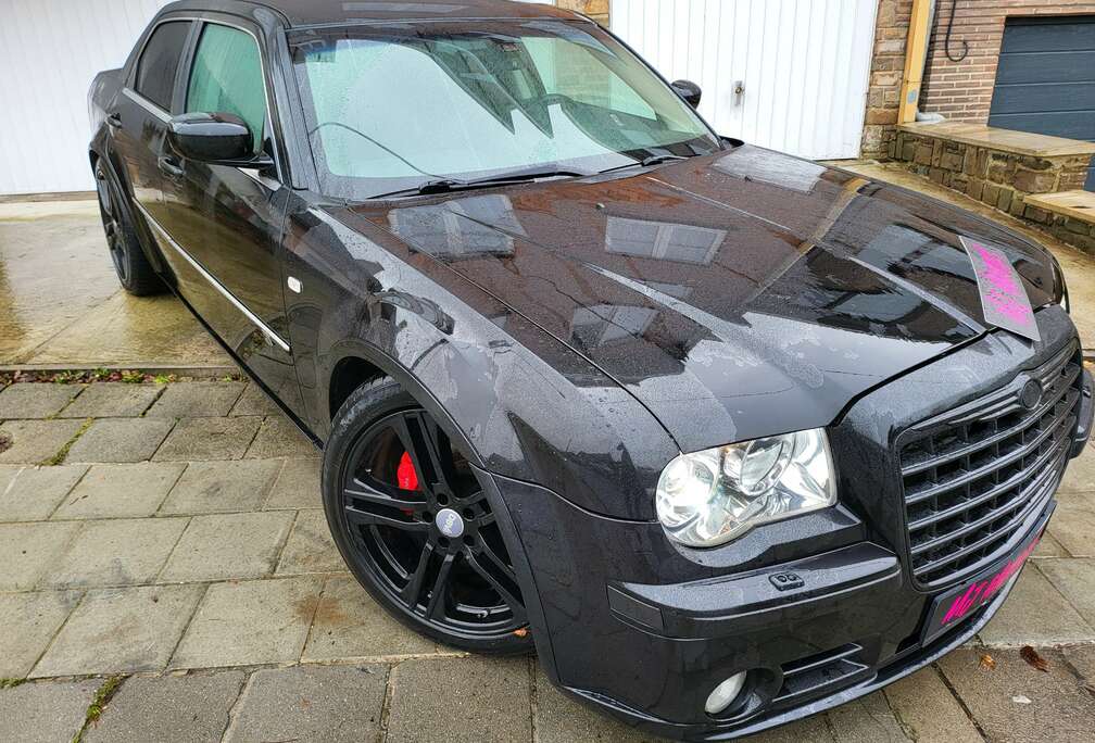 Chrysler 8 *** Full Black ***