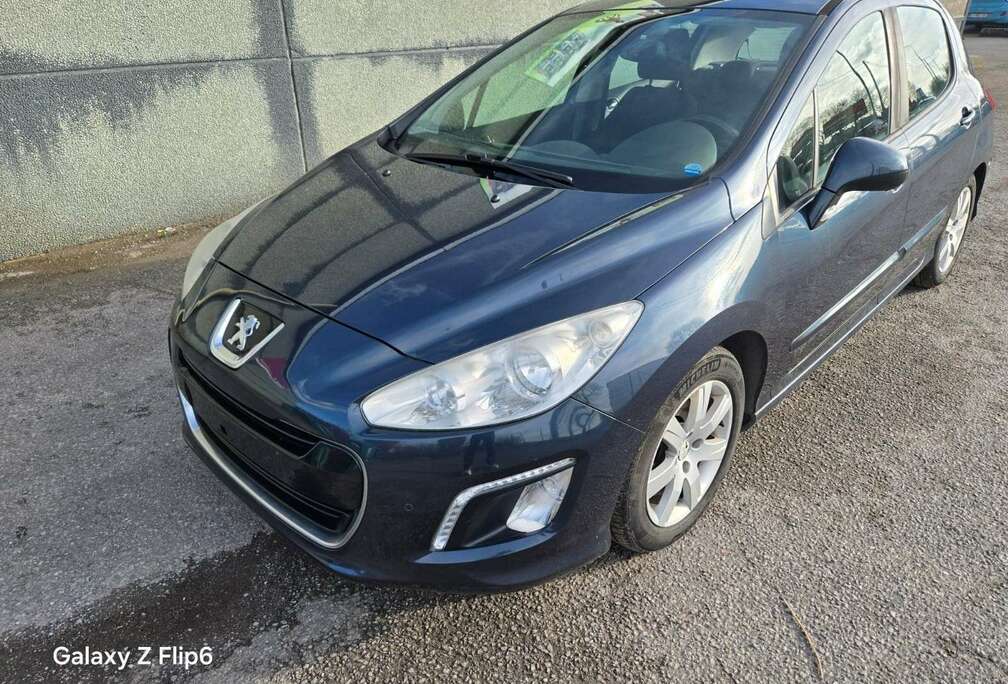 Peugeot 2.0 HDi Féline FAP