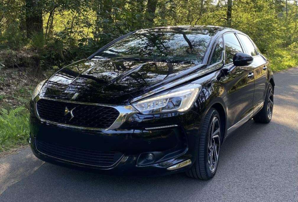 DS 5 1.6 THP Sport Chic S