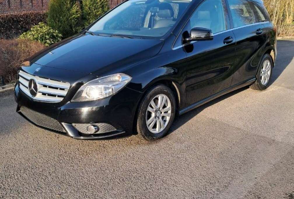 Mercedes-Benz Elegance