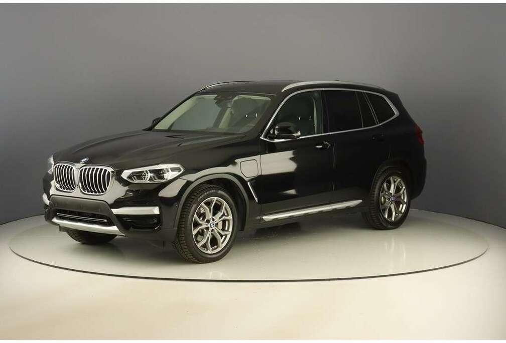 BMW xDrive30e 292pk X-Line Pack Business