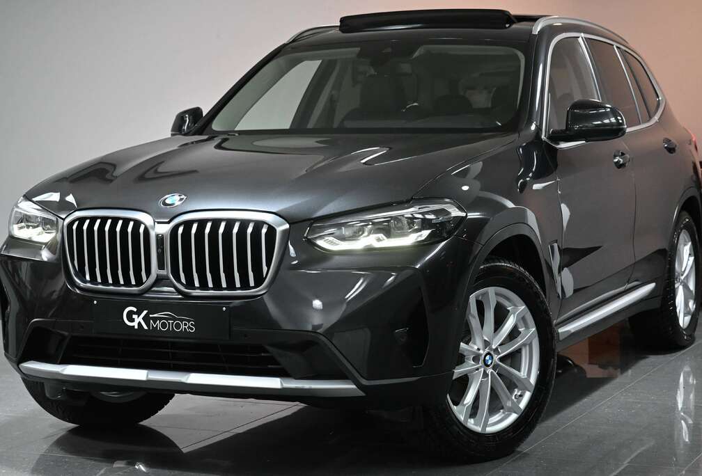 BMW 2.0dA sDrive18d | Mild Hybrid | PANORAMA | 360°Camera | Trekhaak | Sportzetels | CarPlay | Facelift LED | FULL 2022 !