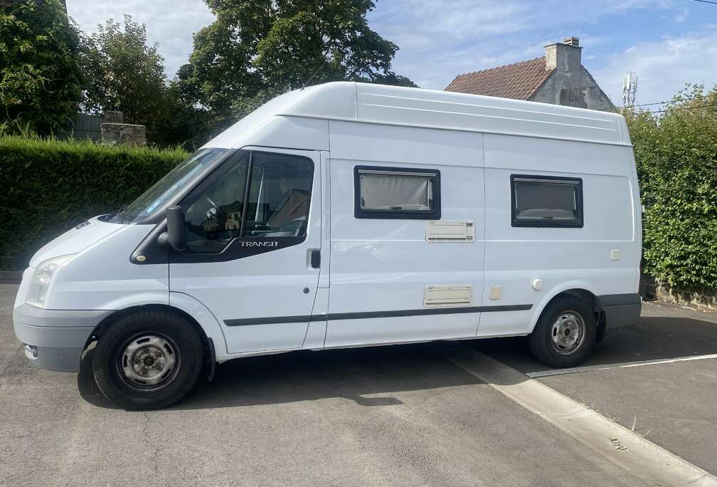 Ford Utilitaire Van Aménagé