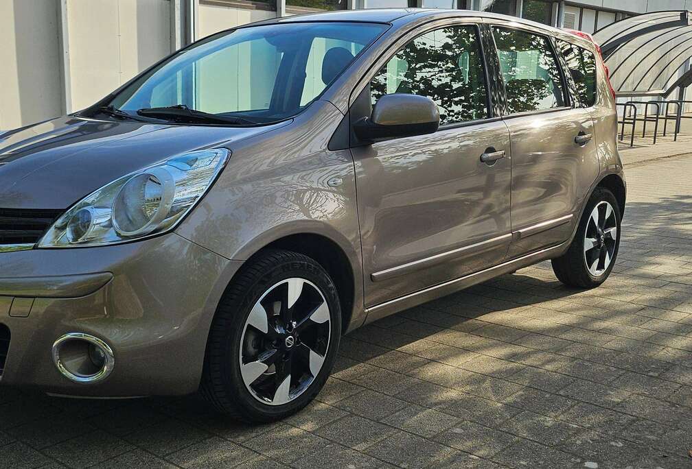 Nissan Note 1.4i Connect Edition
