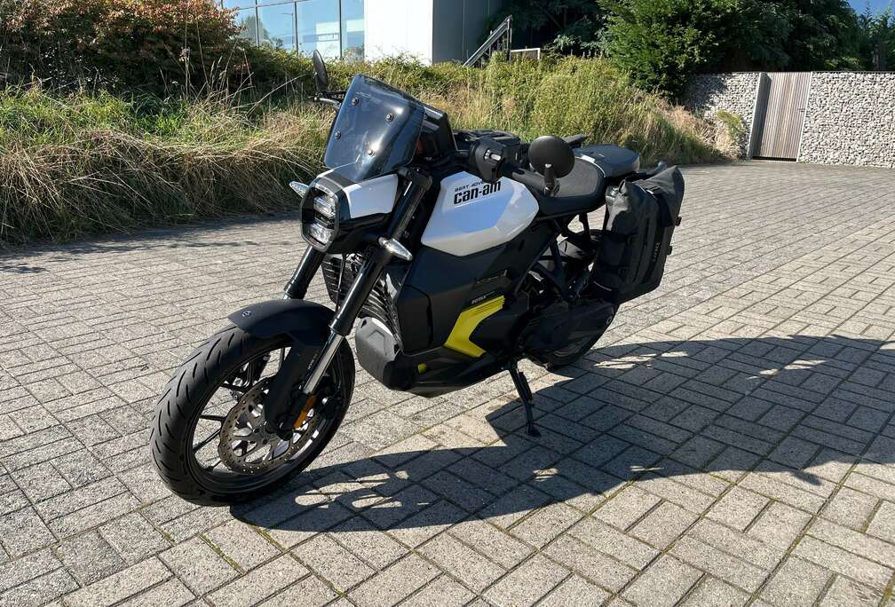 Pulse // VEEL OPTIES, SLECHTS 1.816KM!