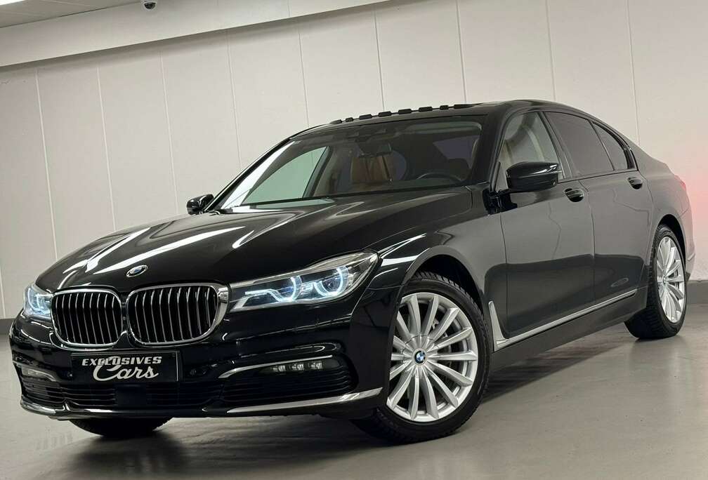 BMW DAS X-DRIVE 320 CV  FULL OPTIONS